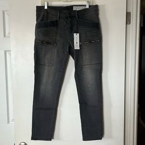 BRAND NEW TREASURE AND BOND SKINNY JEANS, ADORABLE DETAIL,MIDRISE W/STRECH. NWT!